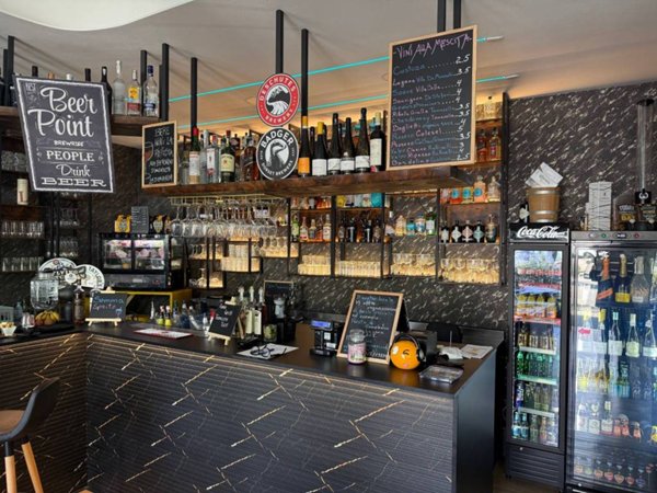 negozio in vendita a Sommacampagna