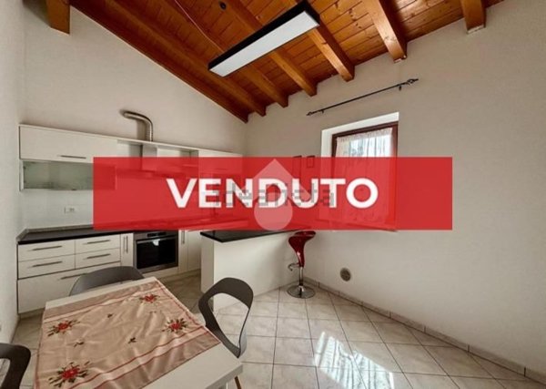 appartamento in vendita a Sommacampagna