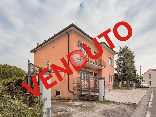 appartamento in vendita a Sommacampagna