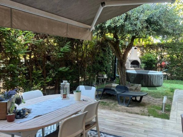 appartamento in vendita a Sommacampagna in zona Caselle