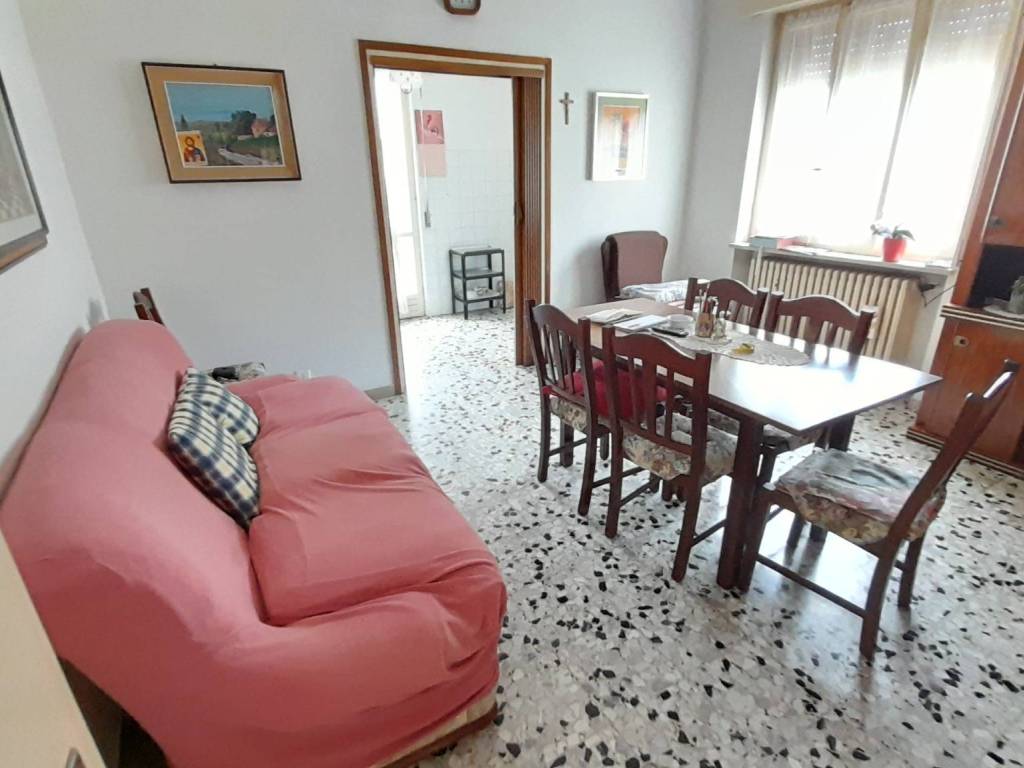 casa indipendente in vendita a Sommacampagna in zona Custoza