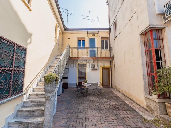 appartamento in vendita a Sommacampagna