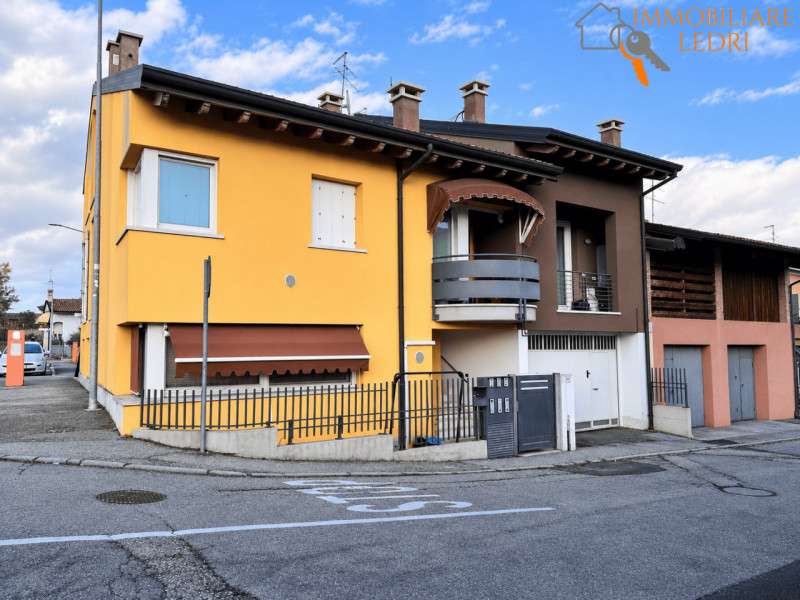 appartamento in vendita a Sommacampagna