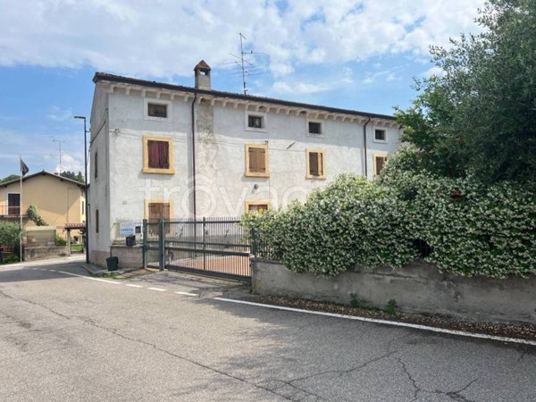 casa indipendente in vendita a Sona in zona San Giorgio in Salici