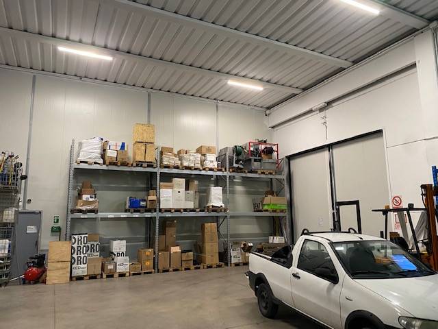 locale commerciale in vendita a Sona