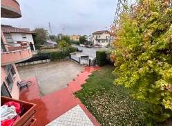 casa indipendente in vendita a Sona