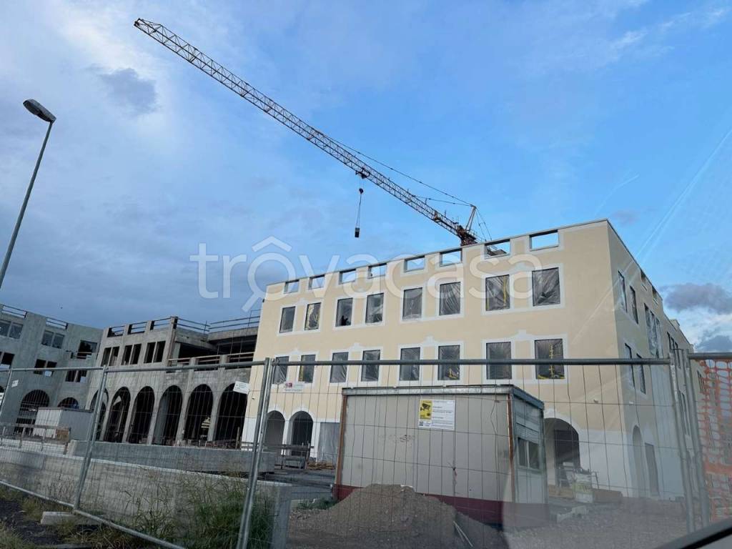 appartamento in vendita a Sona in zona Lugagnano