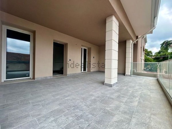 appartamento in vendita a Sona in zona Lugagnano