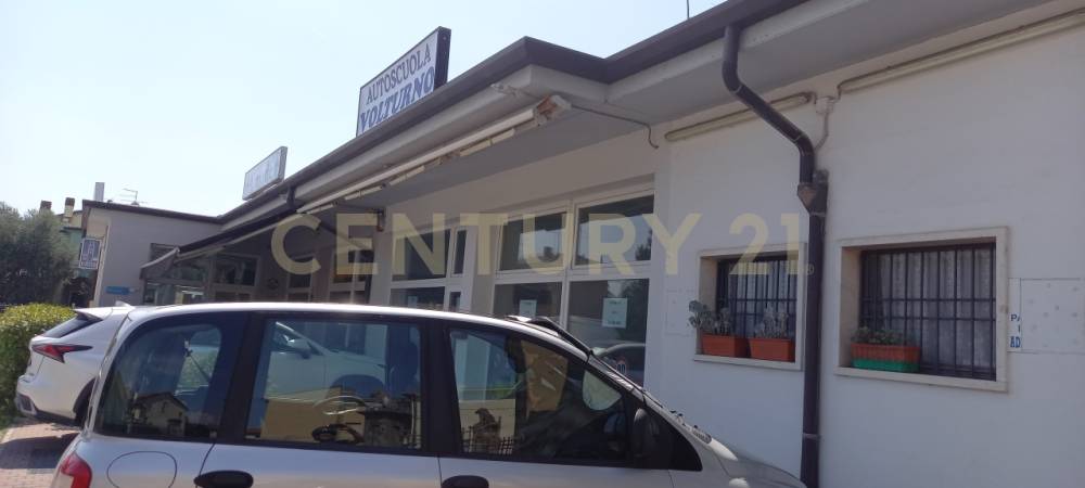 appartamento in vendita a Sona in zona Lugagnano