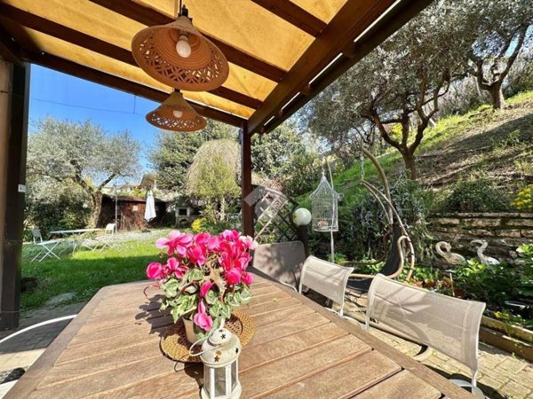 casa indipendente in vendita a Sona