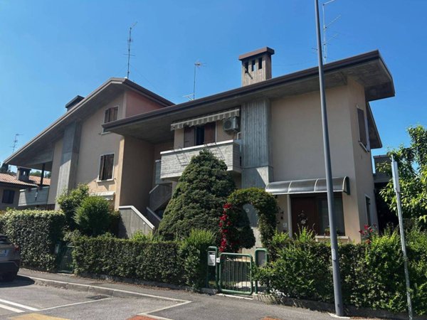 appartamento in vendita a Sona