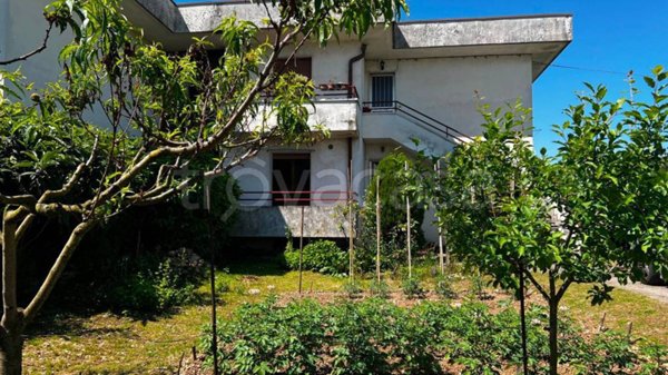 appartamento in vendita a Sona in zona Palazzolo