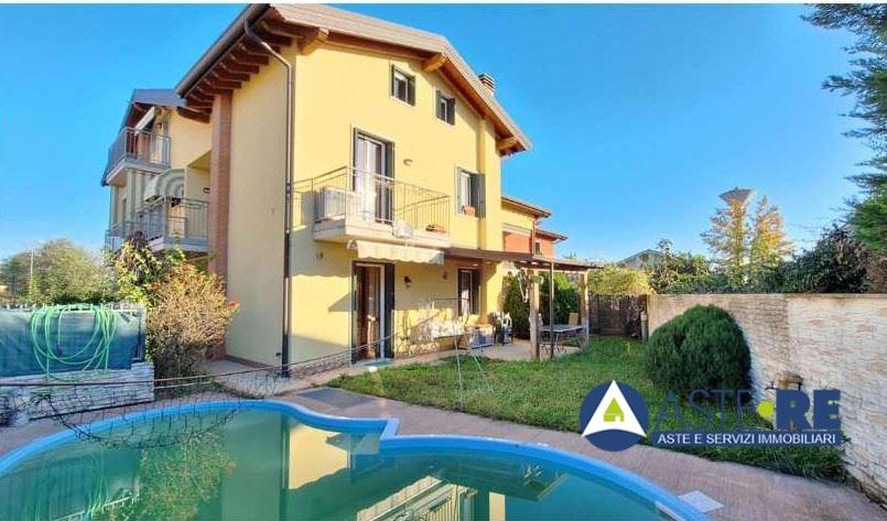 casa indipendente in vendita a Sona