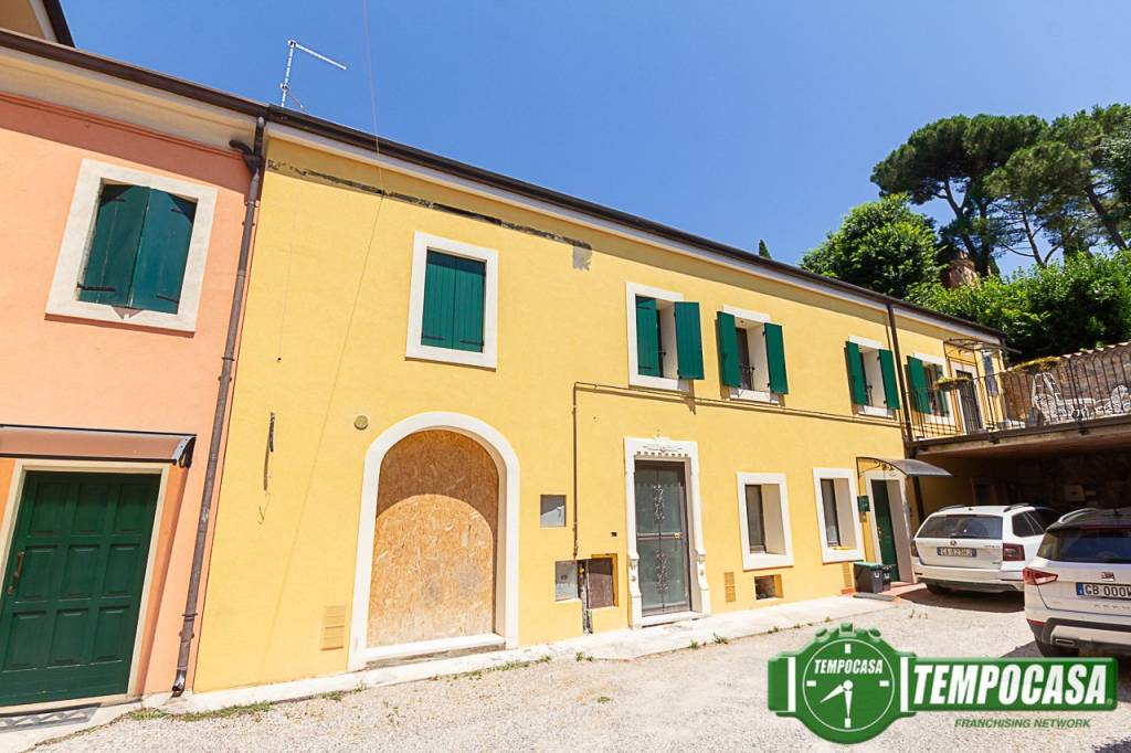 appartamento in vendita a Sona