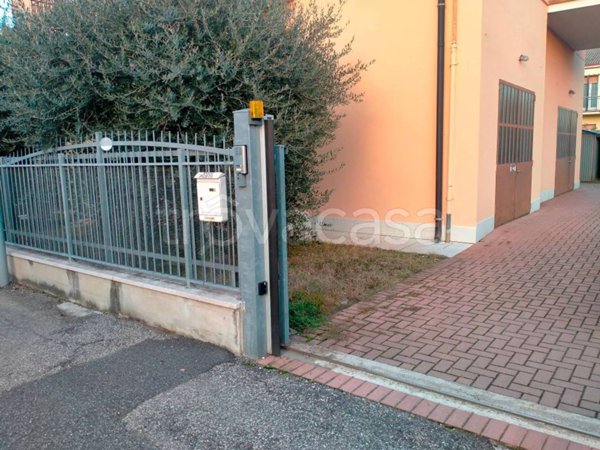 appartamento in vendita a Sona in zona Lugagnano