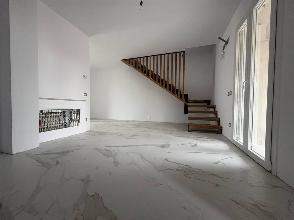 appartamento in vendita a Sona in zona Lugagnano