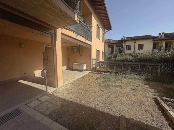 appartamento in vendita a Sona in zona Lugagnano