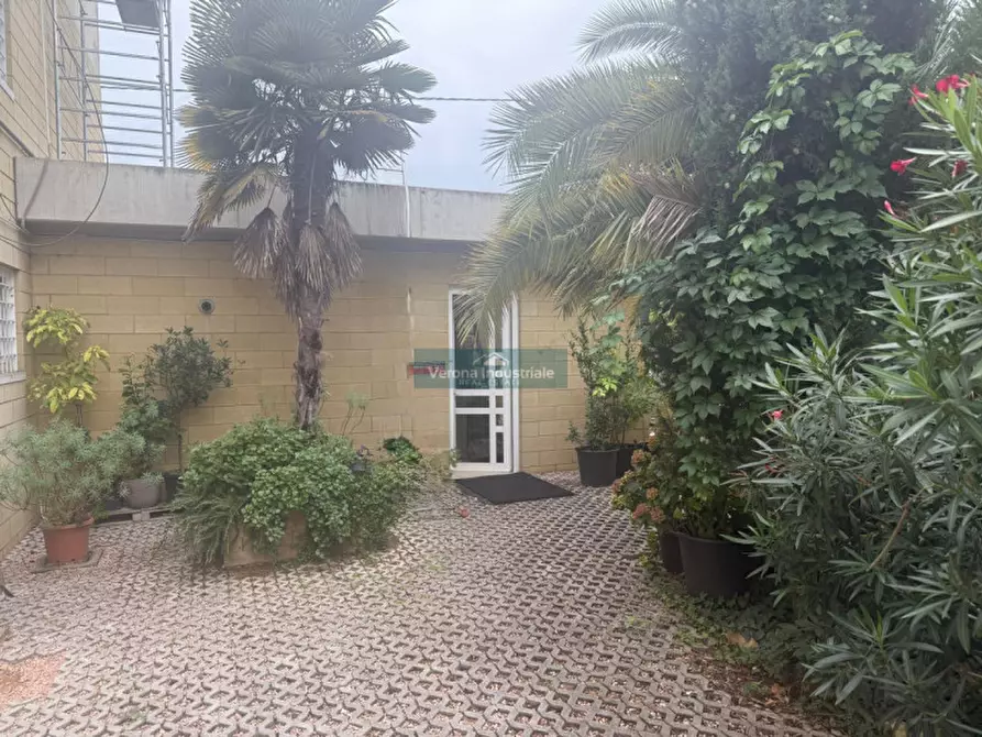 mansarda in vendita a Sona in zona Lugagnano