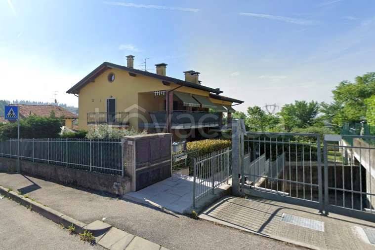 appartamento in vendita a Sona