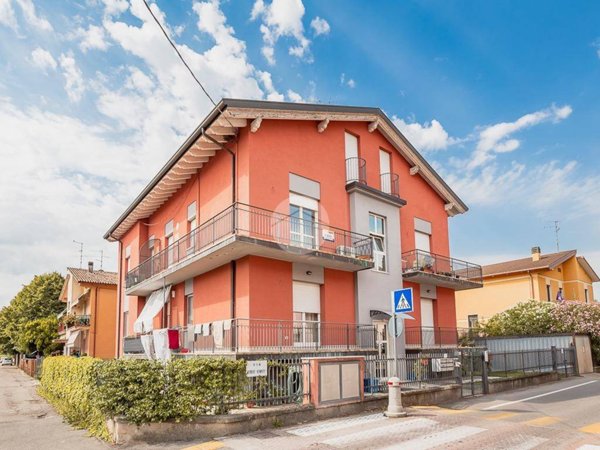 appartamento in vendita a Sona in zona Lugagnano