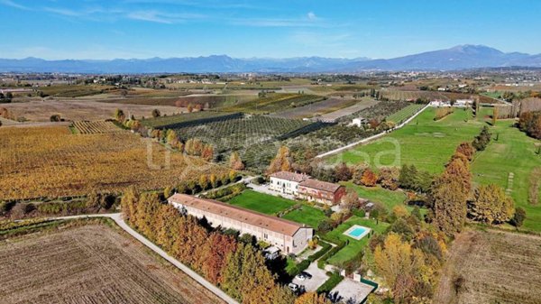 casa indipendente in vendita a Sona