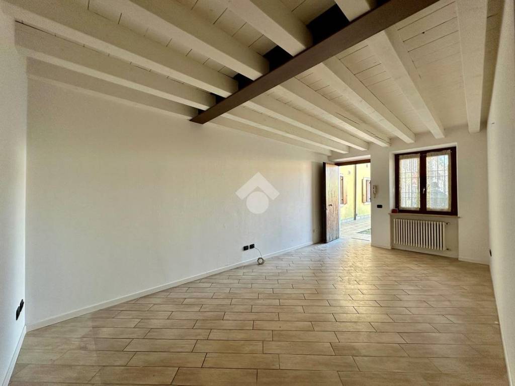 appartamento in vendita a Sona in zona Lugagnano