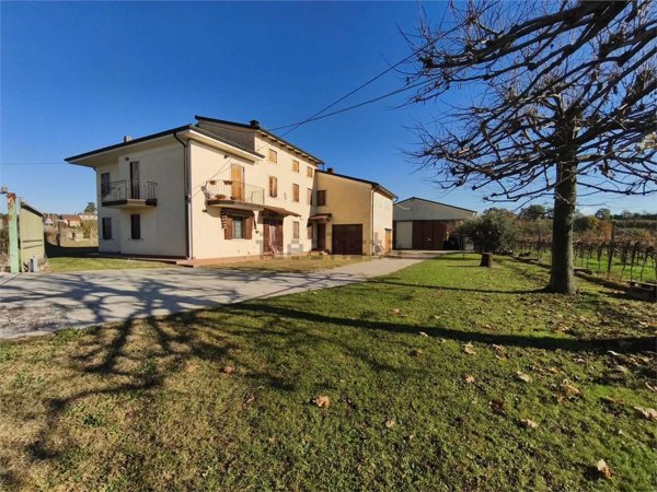 casa indipendente in vendita a Sona in zona San Giorgio in Salici