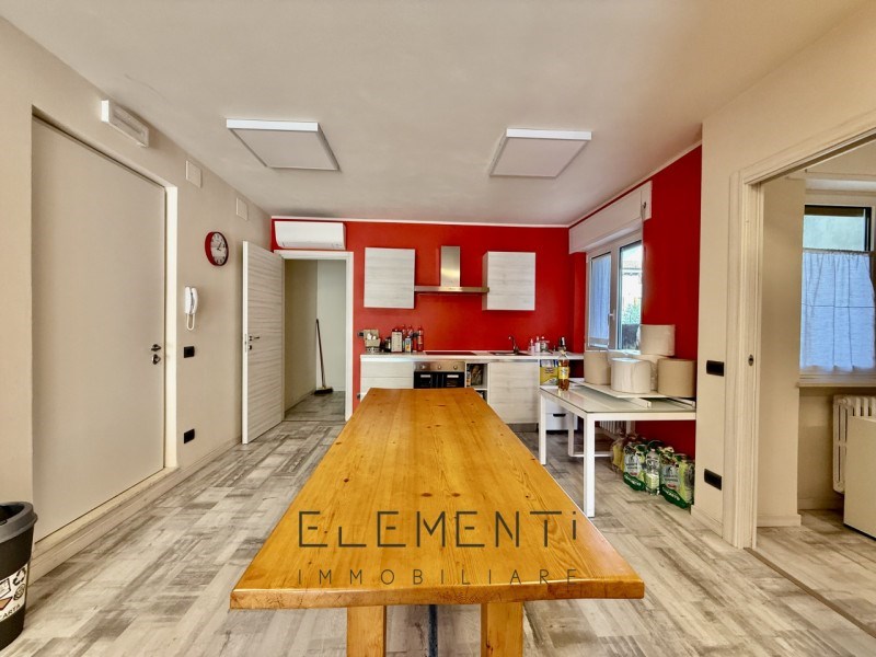 appartamento in vendita a Sona in zona Lugagnano