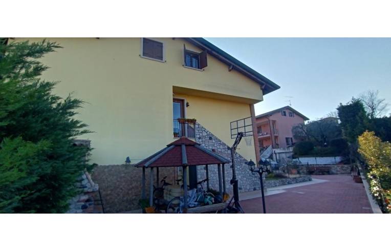 casa indipendente in vendita a Sona