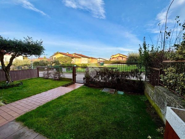 appartamento in vendita a Sona