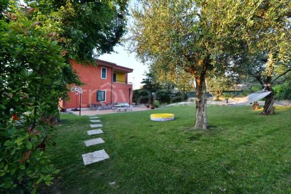 casa indipendente in vendita a Sona