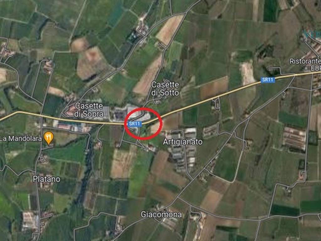 negozio in vendita a Sona