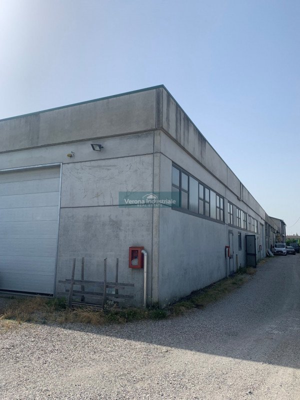 terreno edificabile in vendita a Sona