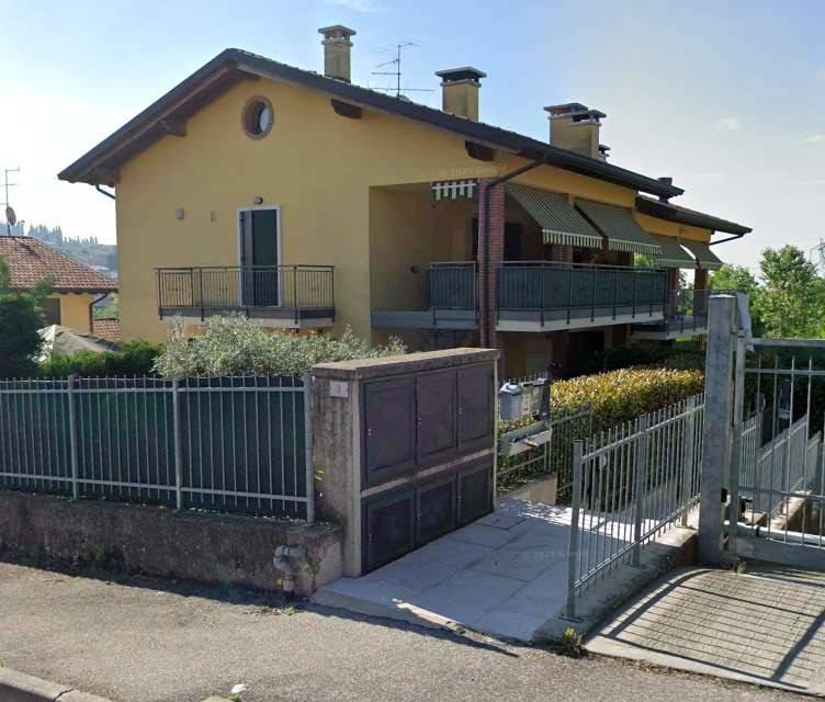 casa indipendente in vendita a Sona