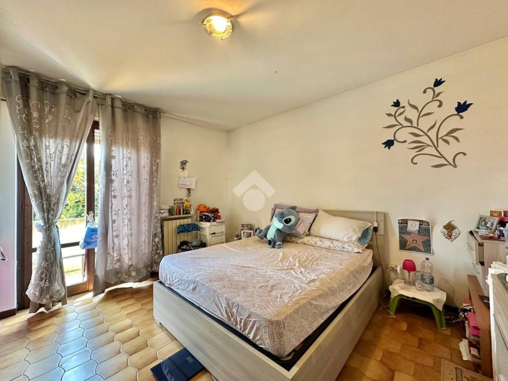 appartamento in vendita a Sona in zona Lugagnano