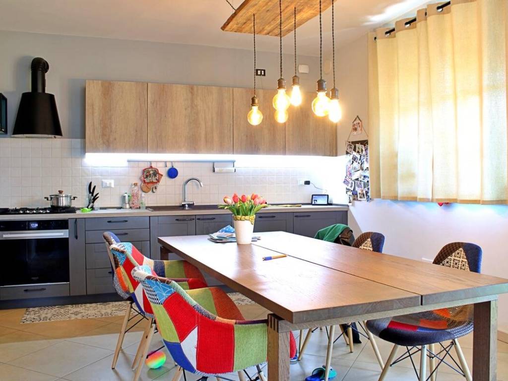 casa indipendente in vendita a Sona