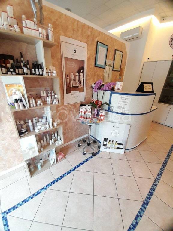 ufficio in vendita a Sona in zona San Giorgio in Salici