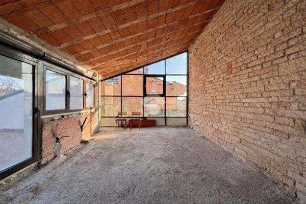 casa indipendente in vendita a Sona in zona Lugagnano