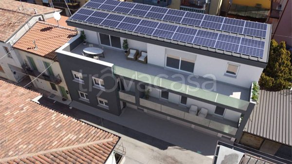 appartamento in vendita a Sona in zona Lugagnano