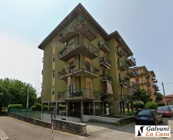 appartamento in vendita a Sona in zona Lugagnano