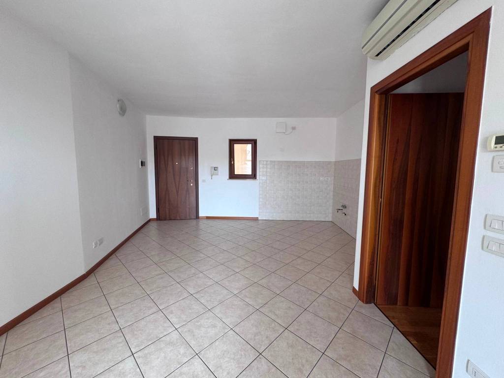 appartamento in vendita a Sona in zona Lugagnano
