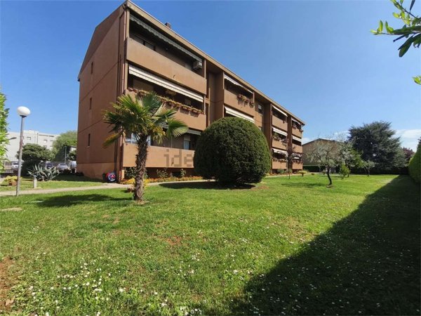 appartamento in vendita a Sona in zona Lugagnano