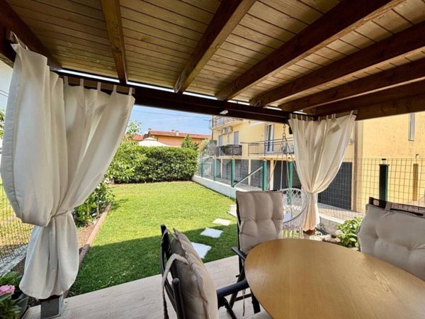 appartamento in vendita a Sona in zona Lugagnano