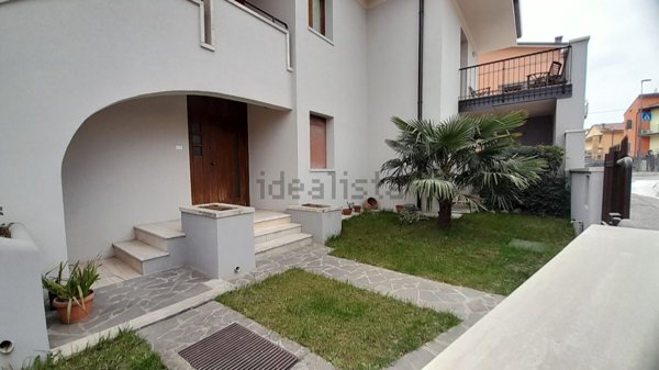appartamento in vendita a Sona in zona San Giorgio in Salici
