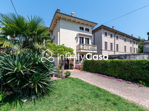 appartamento in vendita a Sona in zona Palazzolo