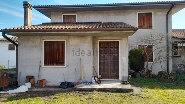 casa indipendente in vendita a Sona in zona San Giorgio in Salici