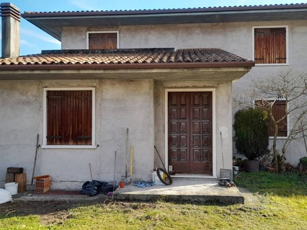 casa indipendente in vendita a Sona in zona San Giorgio in Salici