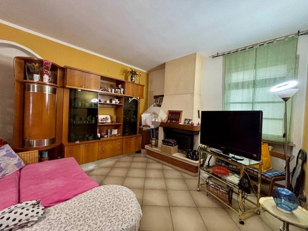 appartamento in vendita a Sona in zona Palazzolo