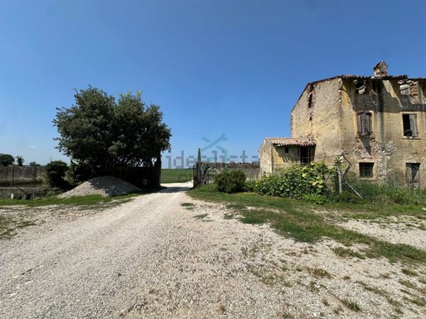casa indipendente in vendita a Sona