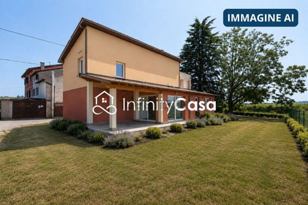 casa indipendente in vendita a Sona